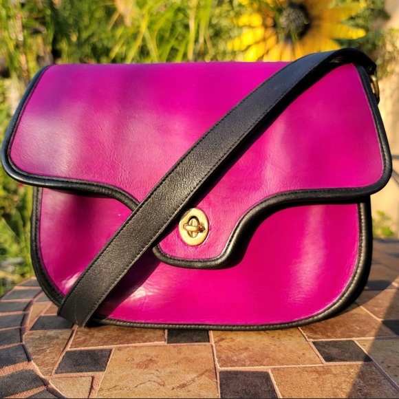 Coach Handbags - CUSTOM Vintage Coach Lenox Shoulder Bag